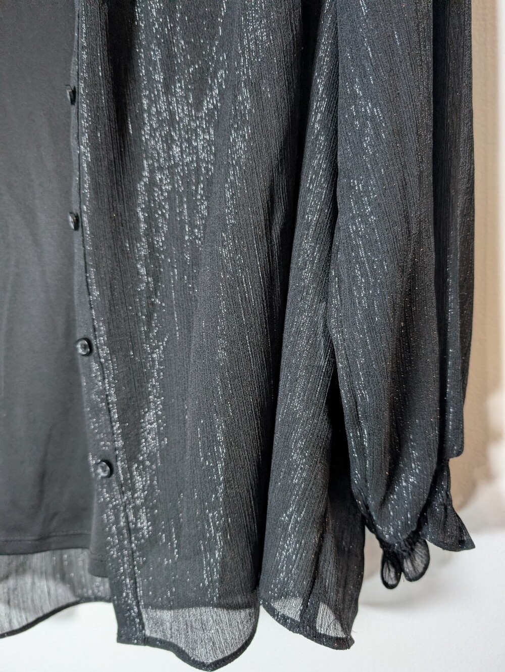 Women's Black Shimmery Layered Button Front Top - Brand: Simply Vera Vera Wang - Picture 5 of 7